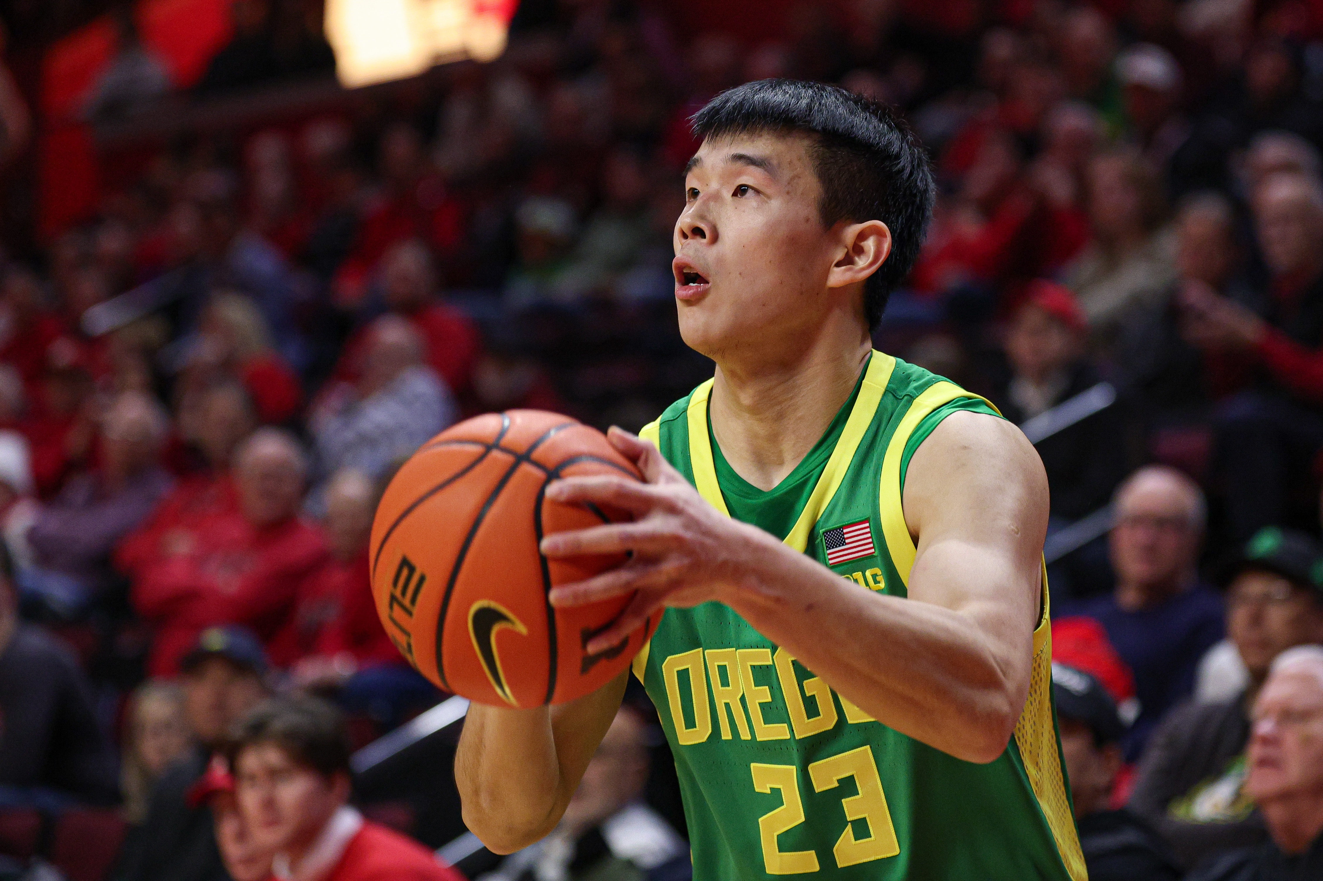 体育直播-35分惨败!俄勒冈大学主帅:林葳和对手不在一个档次 处理球差远了