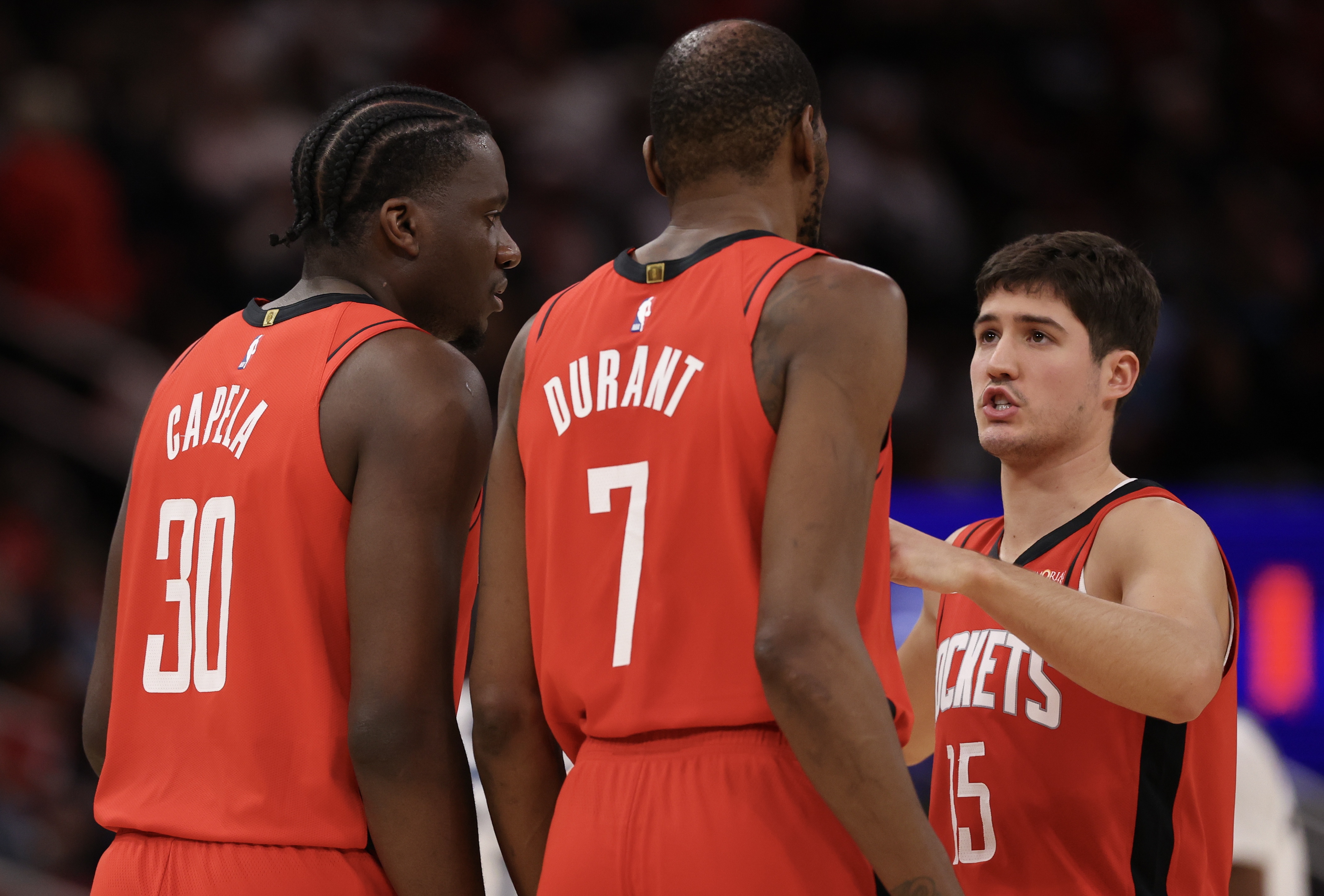 在线体育-杜兰特:开始期待谢泼德常打出如此表现 我觉得他能保持这种节奏