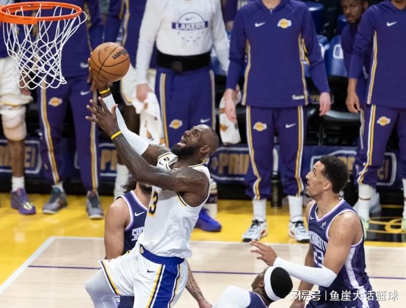 湖人128-104国王！东契奇赛后把话挑明，詹姆斯也发生了一大变化